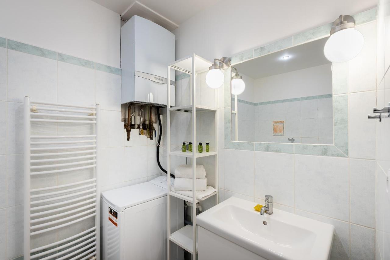 פראג Budget Reznicka Apartment מראה חיצוני תמונה