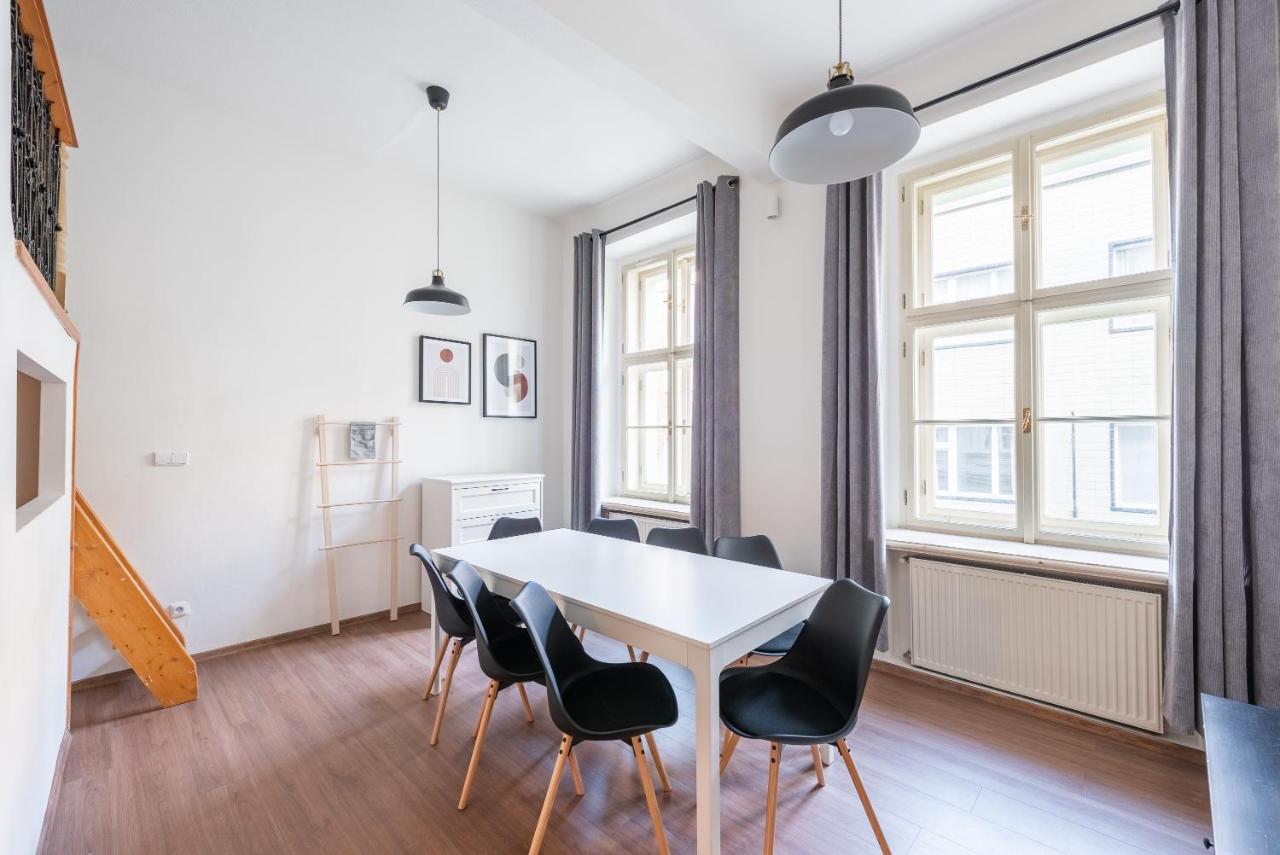 פראג Budget Reznicka Apartment מראה חיצוני תמונה