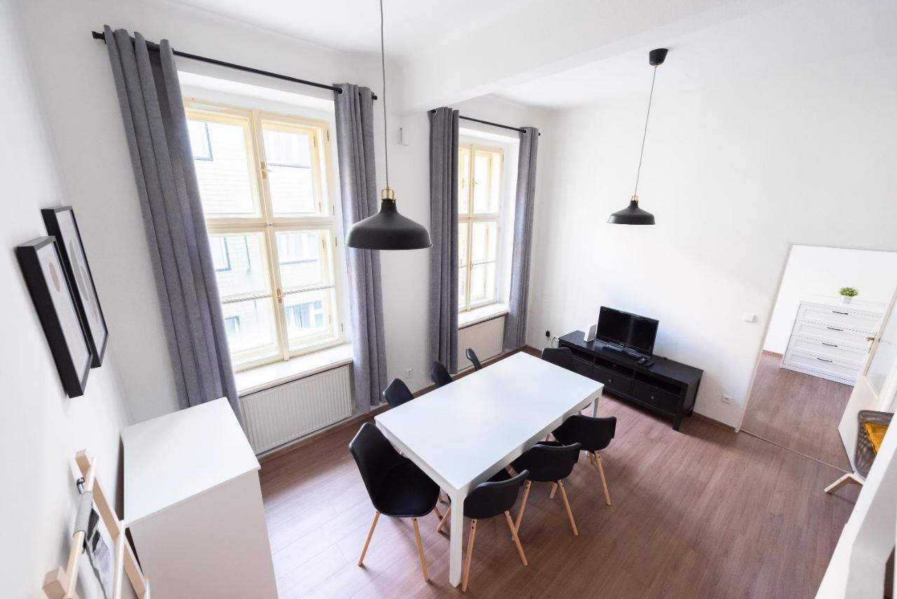 פראג Budget Reznicka Apartment מראה חיצוני תמונה